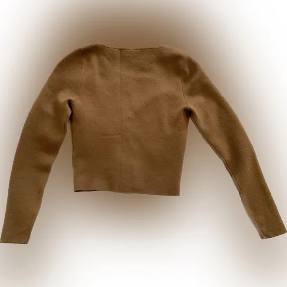 Abercrombie knit - Picture 3 of 3